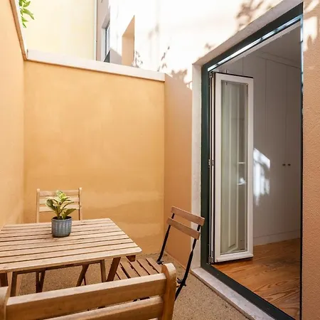 Apartman Oasis With Patio *